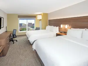 Holiday Inn Express & Suites Downtown Ottawa East