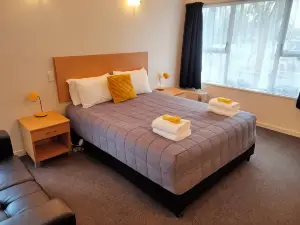 Westport Motels