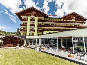 Hotel Waldhaus am See