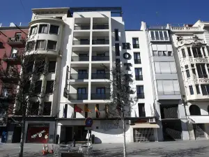 Hotel Real