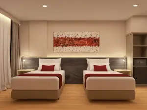 華美達溫德姆亞松森機場套房酒店