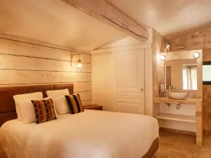 Le Hameau Fleur de Pierres , Chambre , Gite et Table d'Hôtes