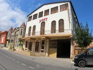Elit Hotel