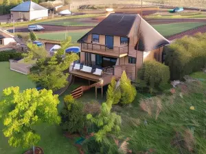 Sedgefield Lodge