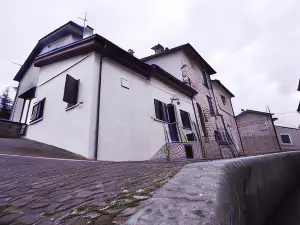 Robur Marsorum Albergo Diffuso