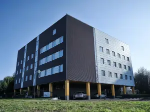 Oblaka Hotel