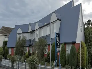 Homestead Villa Motel
