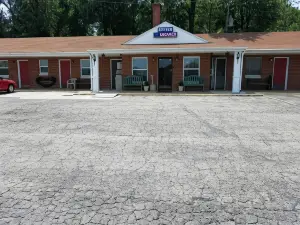 西普萊恩斯汽車旅館