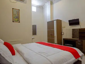 RedDoorz @ Jalan Pattimura Palu