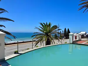 Courtyard Hotel Gqeberha