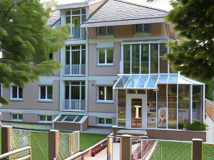 Grand Park Rooms & Apartments