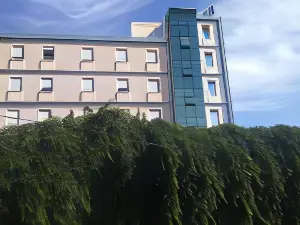 Roza Hotel