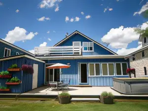 Purple Mountain Bed & Breakfast & Spa