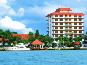 Taj Malabar Resort & Spa, Cochin.