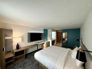 Sleep Inn & Suites