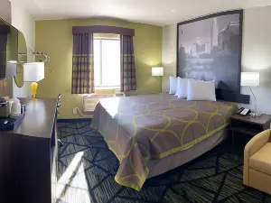 Super 8 by Wyndham York