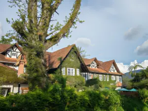 The Bala's Holiday Chalet