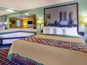 Super 8 by Wyndham Newcomerstown