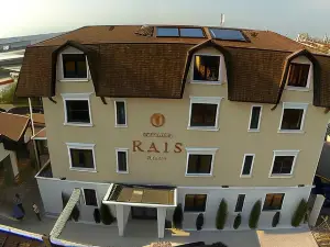 Hotel Rais