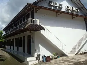 Bahari Hotel Malingping