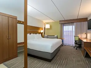 Holiday Inn Express Milwaukee-West Medical Center