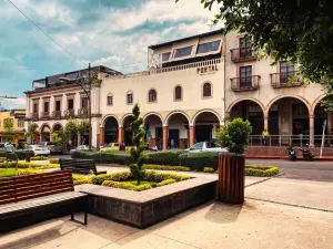 Hotel Portal & Suites