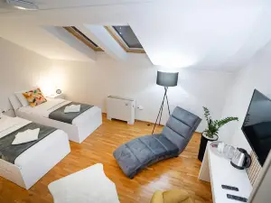 Mini Hotel RiverLux Apartments