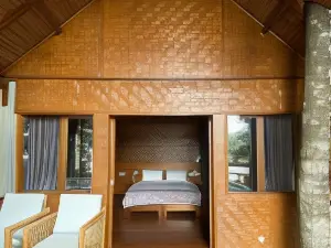 SeaGate Bungalows