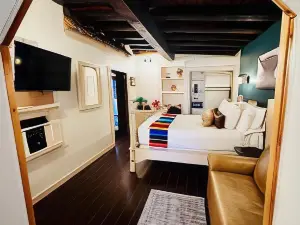 Adobe Rose Boutique Inn