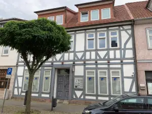 Passage 84 - Hotel & Café