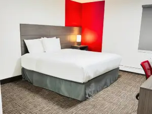 Ramada by Wyndham Dawson Creek
