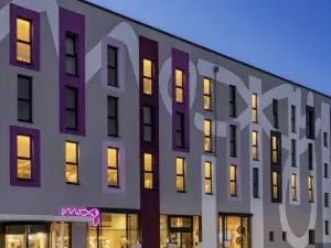 Moxy Simmern