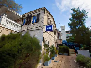 City Port Hotel