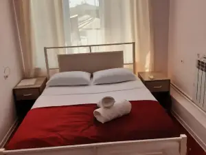 Hotel Erebuni Plaza
