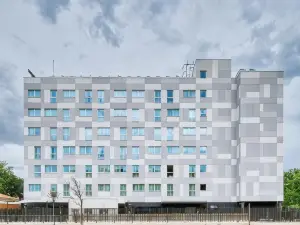 Holiday Inn Express Madrid - Airport