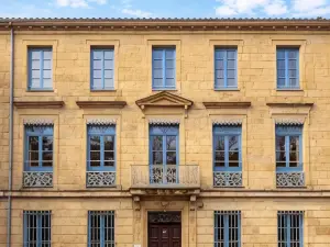 Le Jules Appart'Hotel, Centre Ville Romans-Sur-Isère