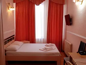 Molodezhnaya Mini-Hotel