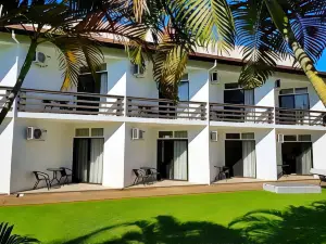 Hotel Oasis
