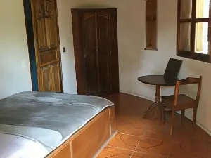 Karamba Lodge