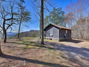 Secluded Ridgetop Hideaway w/ Valley Views!