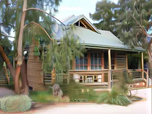 Ti-Tree Village