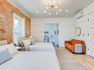Suite 1 Historic Art City Inn