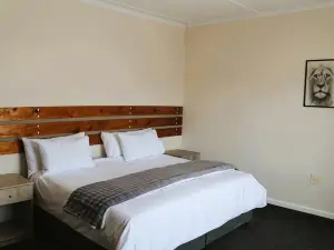Courtyard Guest House