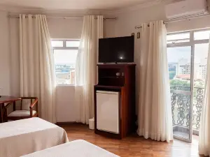 Castelar Novo Hotel
