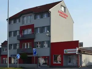 Garni Hotel Fellini