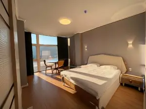 Ahval Hotel