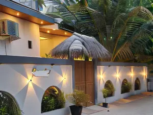 Picturesque Luxury Hotel Close to Beach