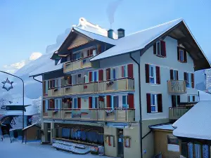 Hotel des Alpes