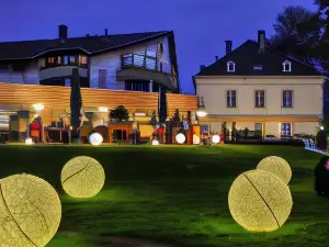 Nells Park Hotel
