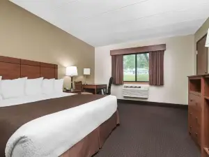 AmericInn by Wyndham Lake City